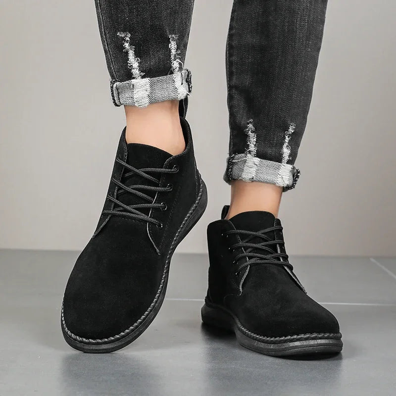 Winter Outdoor Men Casual Shoes Leather Ankle Boots No-slip High Top Male Work Shoes High Quanlity Square Head Men Chelsea Boots