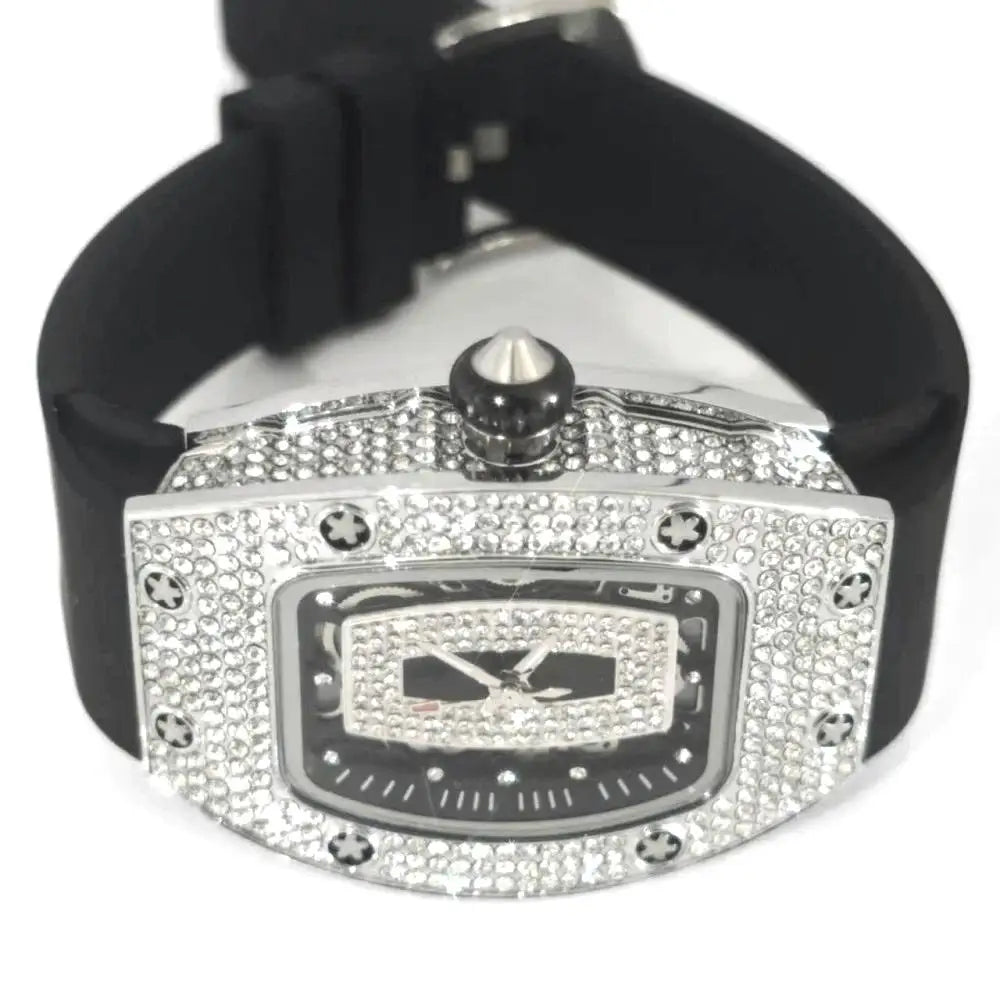 2024 Hot Fashion Diamond Watch For Women Elegant Iced Jewelry Watches Girl Sport Rubber Strap Tonneau Wristwatch Ladies Gift