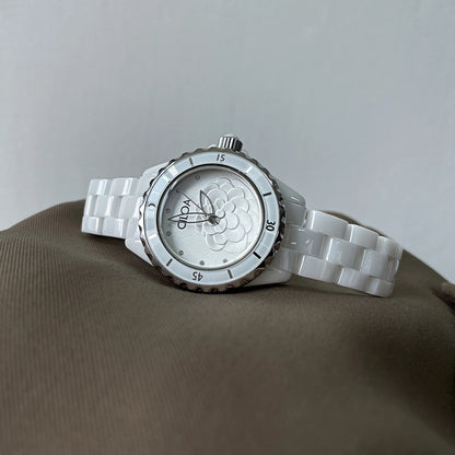 Camellia watch 2025 new women's white ceramic light luxury women's small fragrance style women's watch