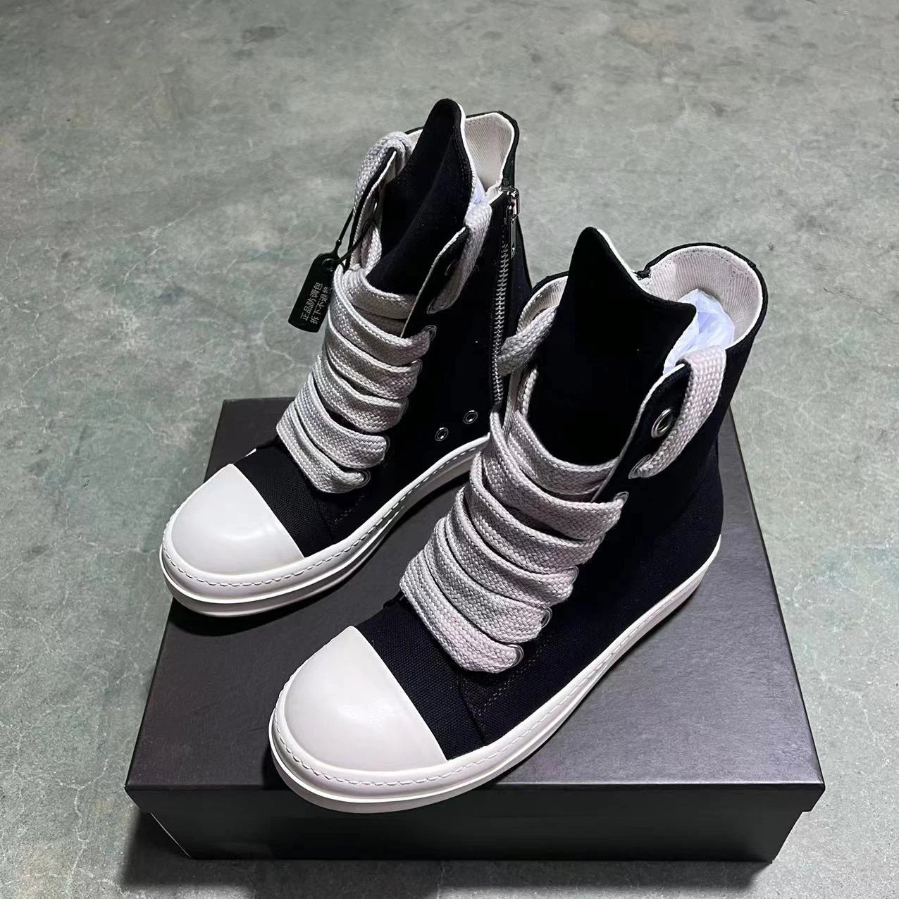 Designer Women Sneaker High Top Jumbo Lace Up Men Shoe Black Luxury Casual Street Canvas Shoe Zip Platform Flat Ankle Boot