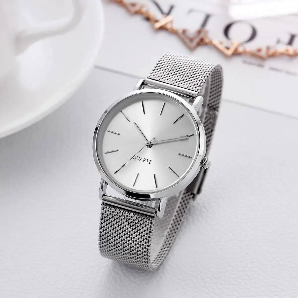 Fashion Women Watches Luxury Metal Analog Quartz Wristwatch Sliver Mesh Belt Simple Elegant Ladies Watch Relogio Feminino