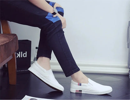 Men's Casual Shoes Canvas Slip-On Loafers Low Style Breathable Light Fashion Shoes for Men Walking White Shoe Zapatos De Hombre