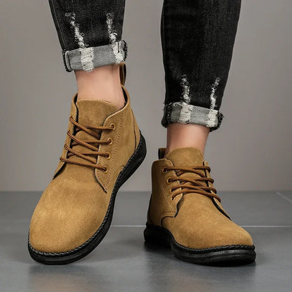 Winter Outdoor Men Casual Shoes Leather Ankle Boots No-slip High Top Male Work Shoes High Quanlity Square Head Men Chelsea Boots