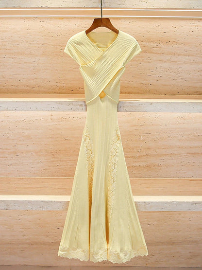 Elegant cross-top sleeveless women's dress Lace splicing elastic slim knitted long dress 2025 summer new style