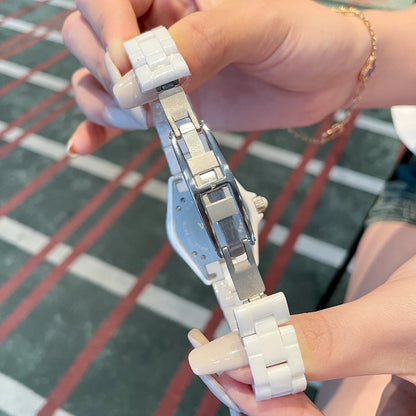 Camellia watch 2025 new women's white ceramic light luxury women's small fragrance style women's watch