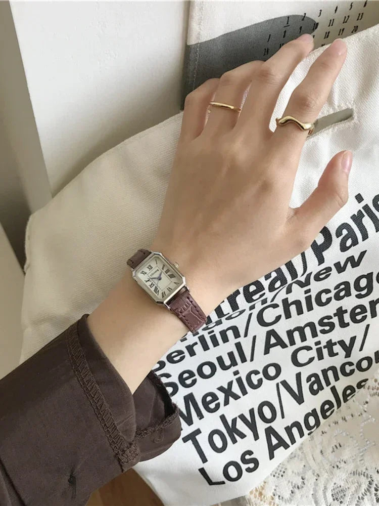 Retro Watches Classic Casual Quartz Dial Leather Strap Band Rectangle Clock Fashionable Wrist Watches for Women Harajuku Y2k