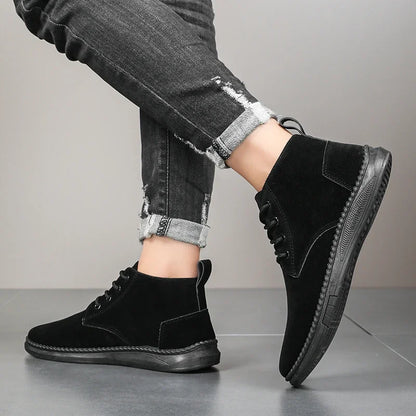 Winter Outdoor Men Casual Shoes Leather Ankle Boots No-slip High Top Male Work Shoes High Quanlity Square Head Men Chelsea Boots