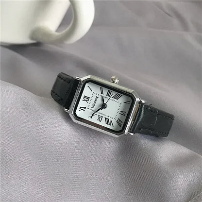 Retro Watches Classic Casual Quartz Dial Leather Strap Band Rectangle Clock Fashionable Wrist Watches for Women Harajuku Y2k