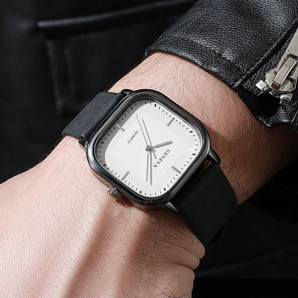 Fashion Square Dial Men's Watches Minimalist Quartz Watch Casual Leather Strap Wristwatch Reloj Hombre（Without Box）