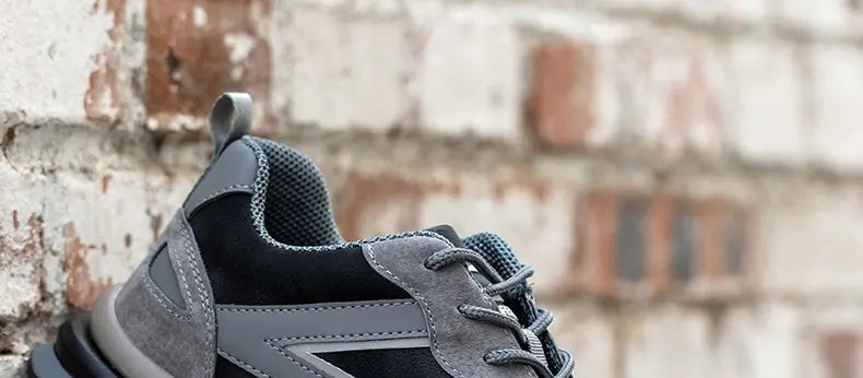 Waterproof Work Safety Shoes Steel Toe Cap Reflective Strip Indestructible Anti-smash Men Sneakers Construction Male Footwear